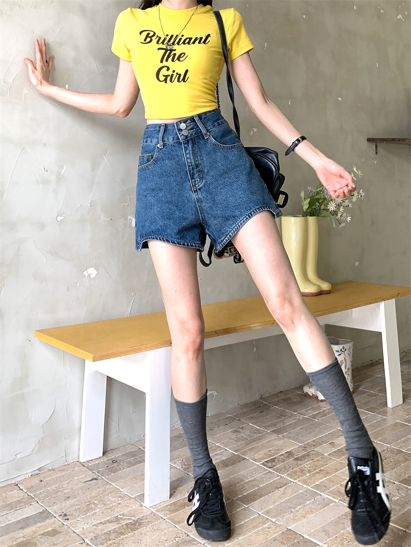 Blue denim shorts for women su - Shorts Denim Frayed ulasan dan harga